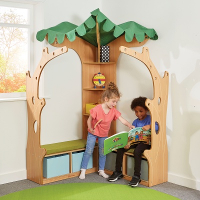 Zona Children's Library - Tree House Library Corner