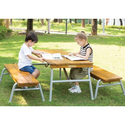 Children's Outdoor Folding Table