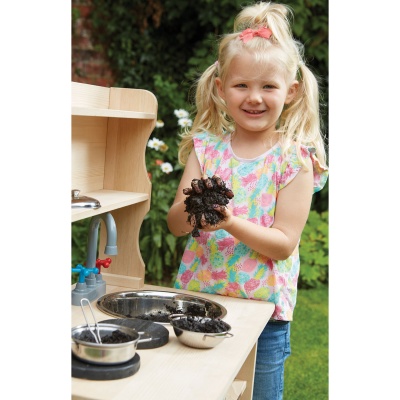 Children's Mud Kitchen