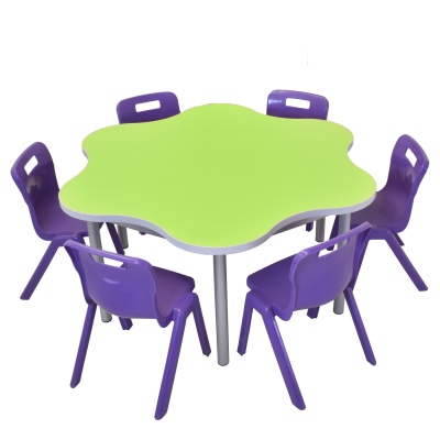 Enviro Classroom Daisy Table