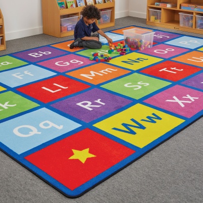 Large Alphabet Learning Rug