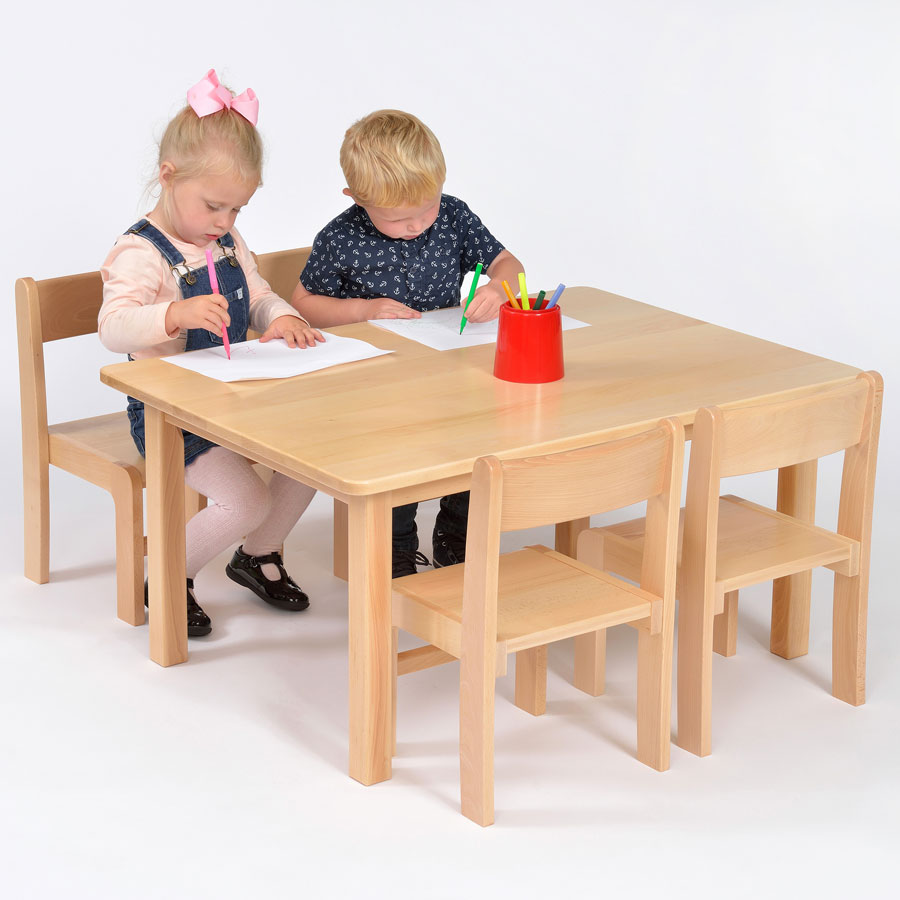 childrens play table and chairs