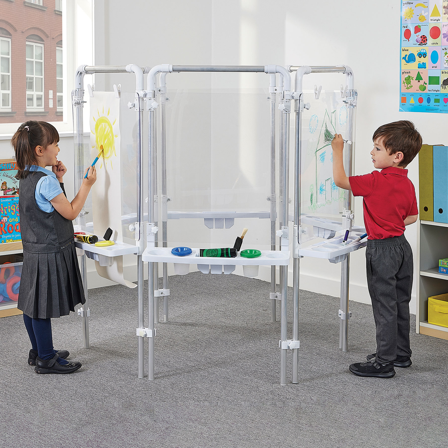 6 Sided Children's Easel + 6 Clear Boards