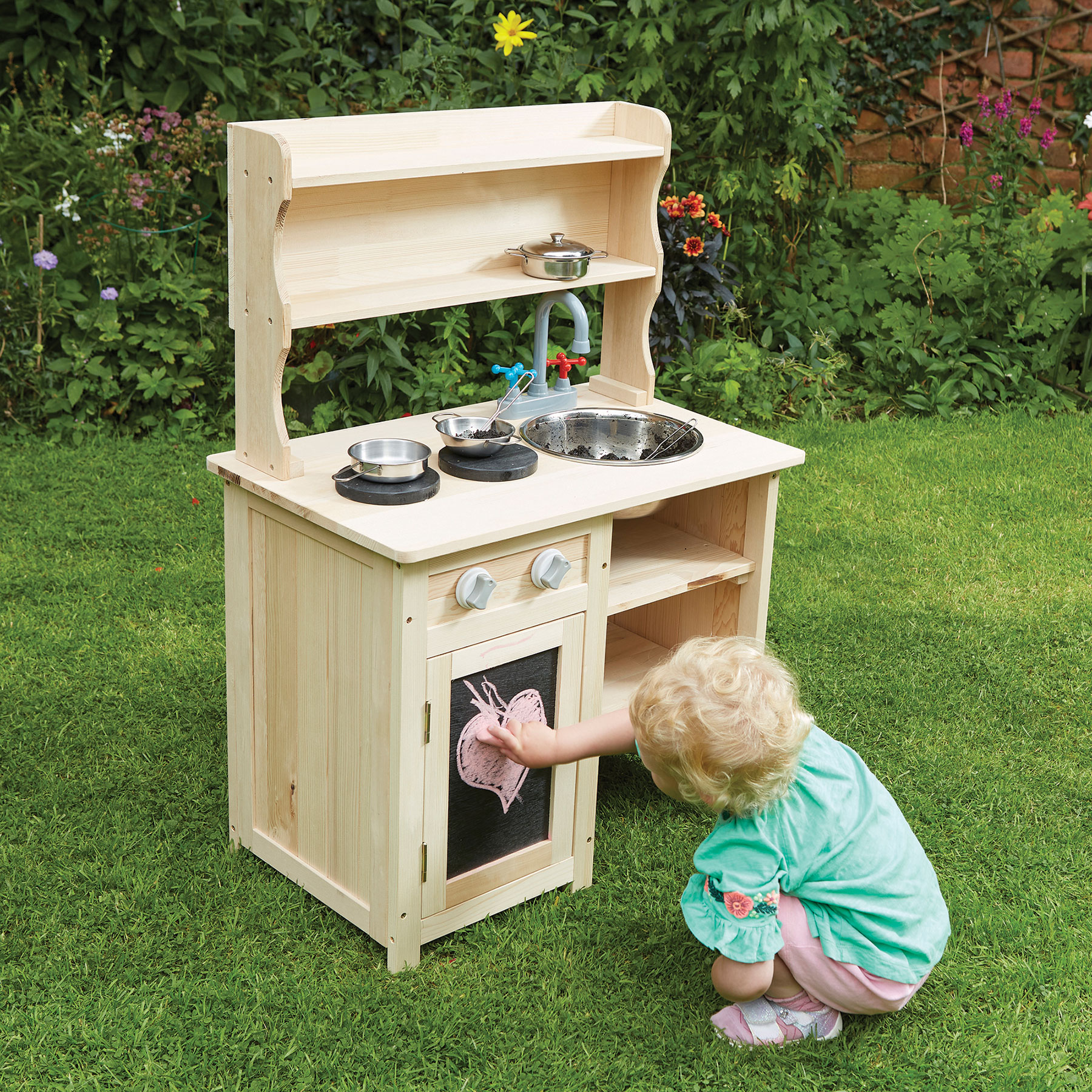 Children's Mud Kitchen