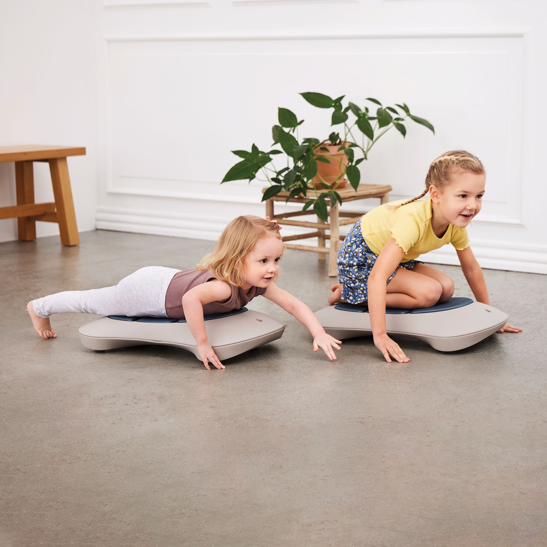 Gonge Children's Play Floor Surfer (Nordic)