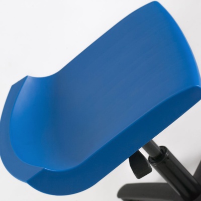 Postura+ Low Task Stool