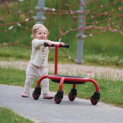 Winther Viking Challenge Circle Walking Wagon