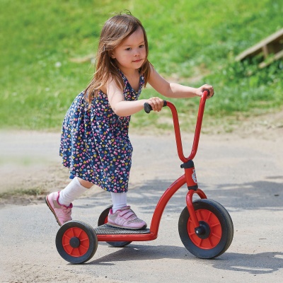 Winther Viking Mini Children's Wide-Base Scooter